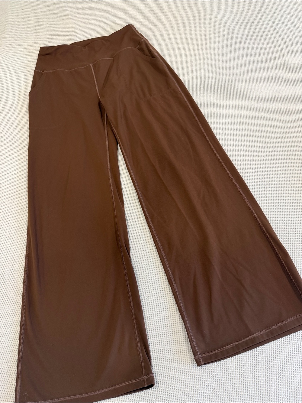 High-Rise Wide-Leg Pants in Chocolate Brown